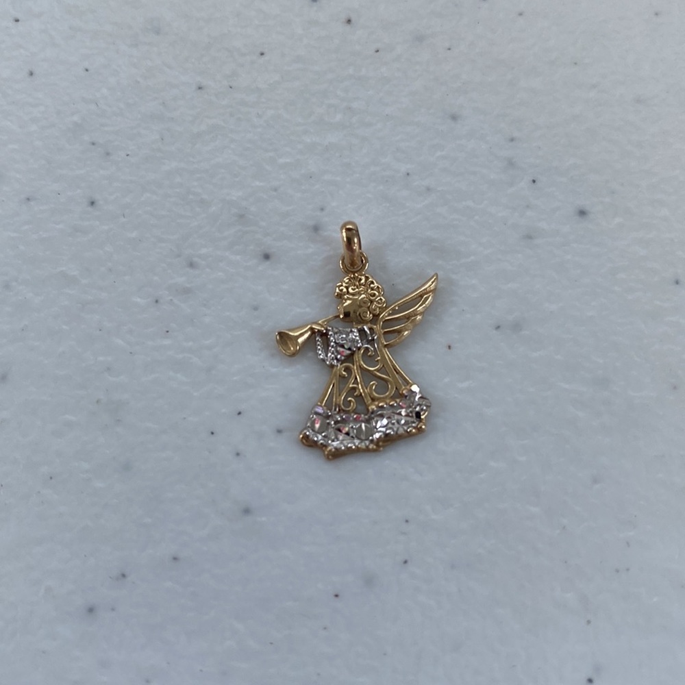 10k Solid Yellow & White Gold Angel Playing the Trumpet Pendant - Picture 3 of 9